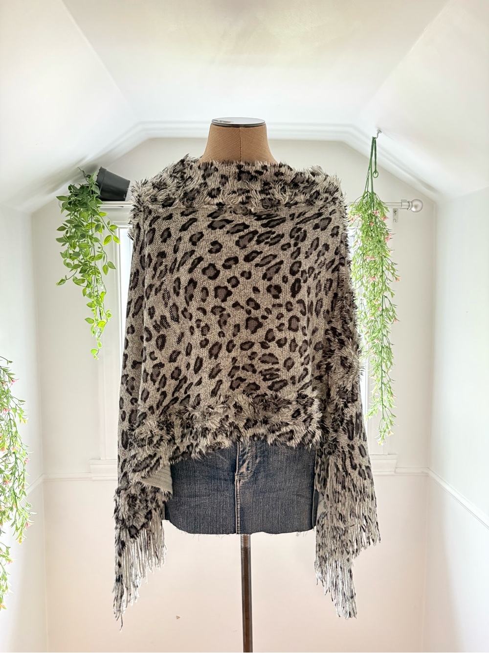 Leopard Print Fuzzy Poncho - Gray and Black - Picture 1 of 5